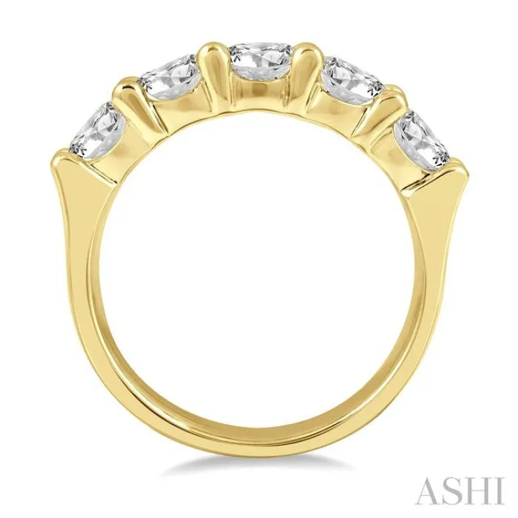 2 ctw 5 Stone Round Cut Diamond Wedding Band in 14K Yellow Gold