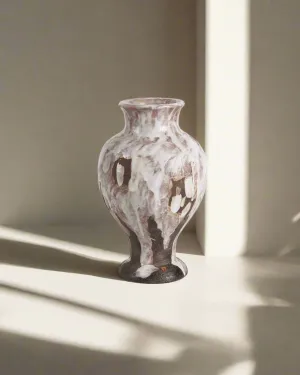 Ari Vase