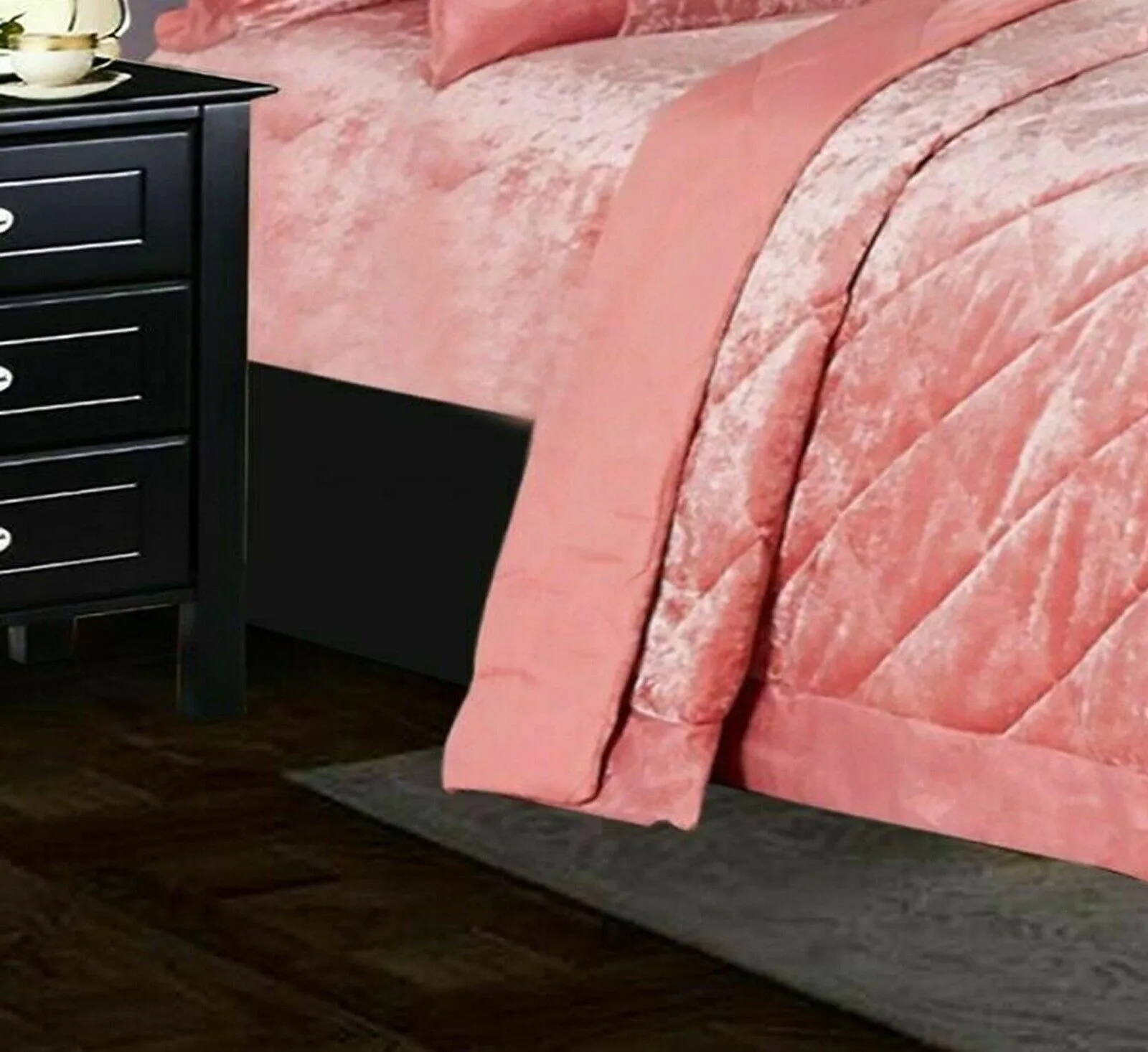 Bedspread Crushed Velvet 3-Piece Set with Matching Pillow Shams Single, Double, King, Superking (Pink)