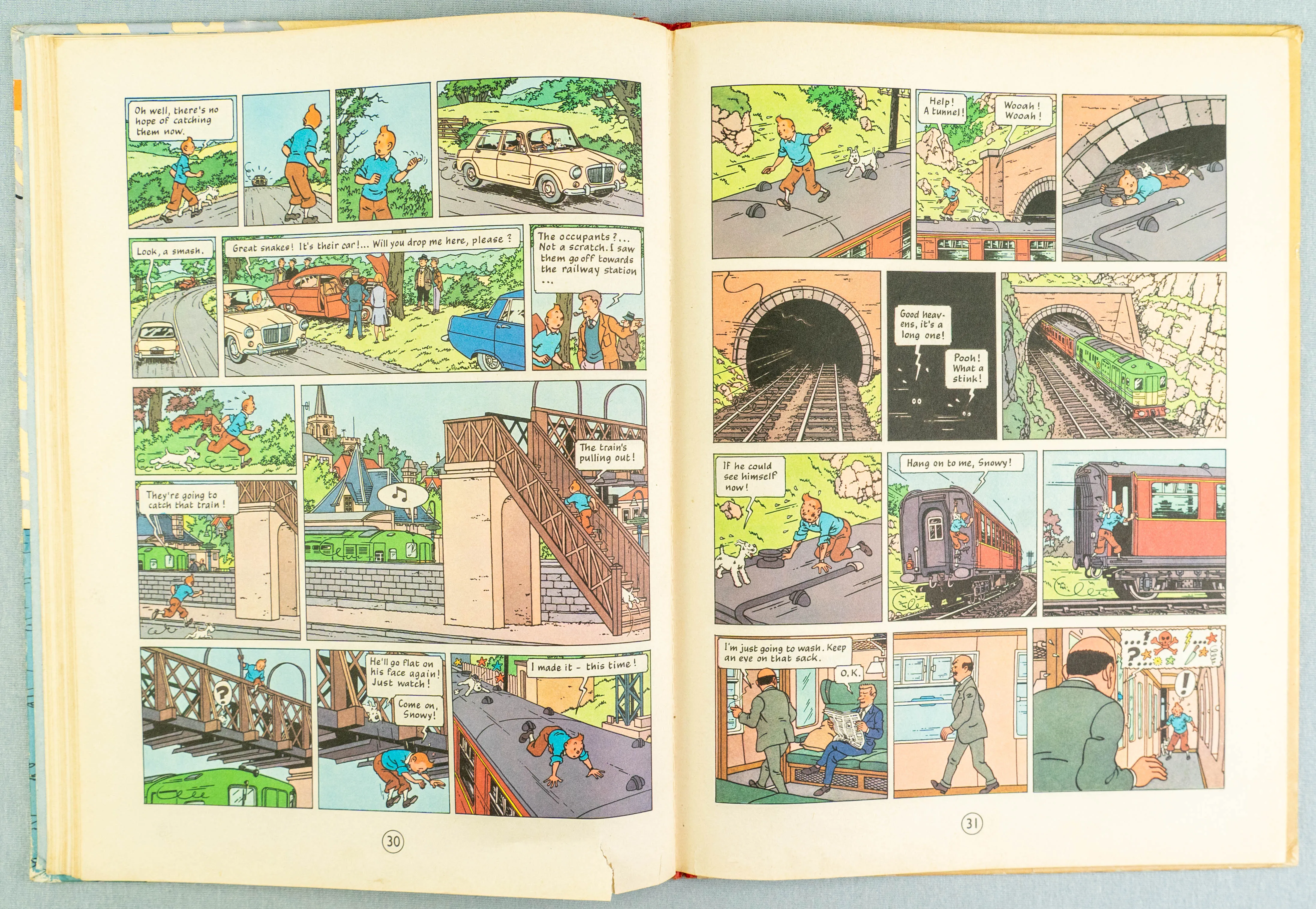 THE BLACK ISLAND Methuen 1966 1st Edition UK Hardback Rare Tintin book Herge EO