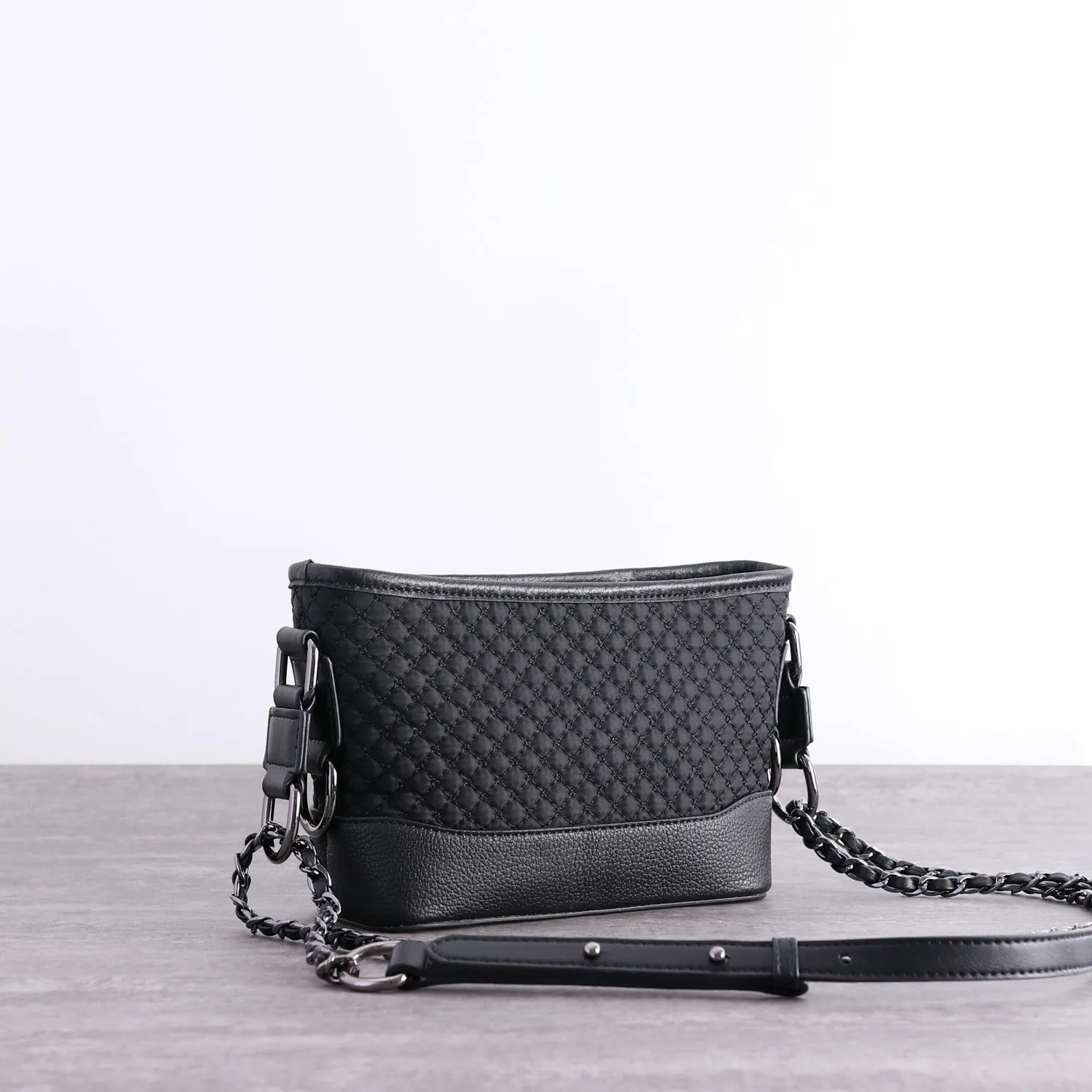 Womens Nylon Leather Shoulder Bag Womens Black Diamond Nylon Chain Shoulder Purse Nylon Chain Purse for Ladies